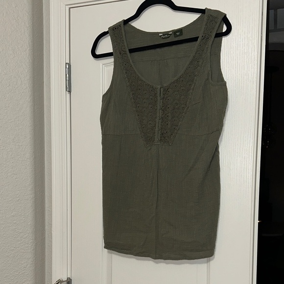 Eddie Bauer Tops - Eddie Bauer lace button up Olive Green Sleeveless Top size large